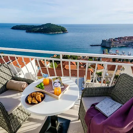 Ploce Apartments-one-bedroom With Terrace And Sea View Apartment